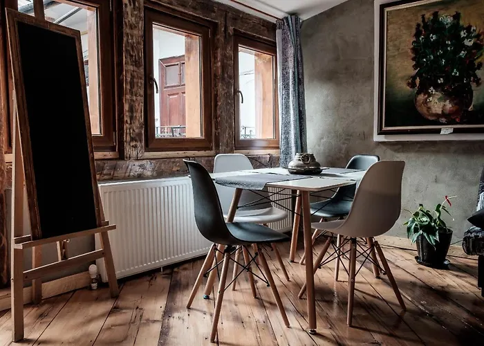 Central Cluj Apartments アパート